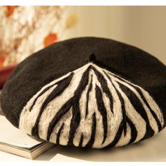 Designer Painter Hat, 100% Handmade Wool Felt-Gift - Picture 7 of 7